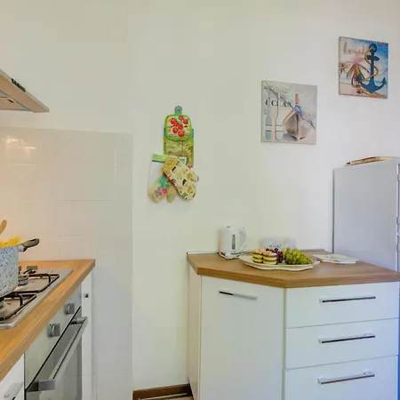 Apartment La Fresia - Focette 100m From Sea - Happy *